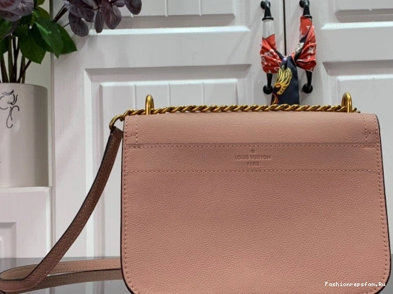 FS CHEAP LOCKME PM LOUIS CHAIN VUITTON 0719